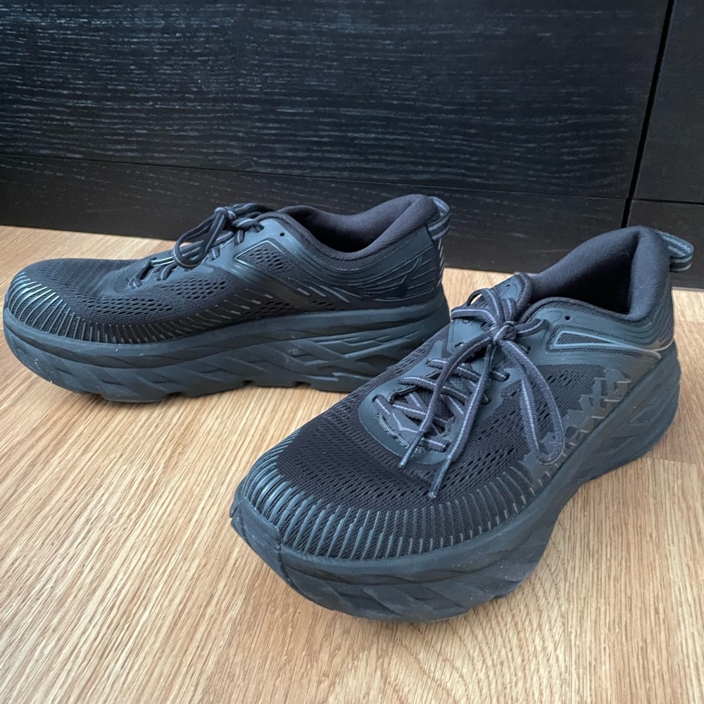 Hoka bondi shoes